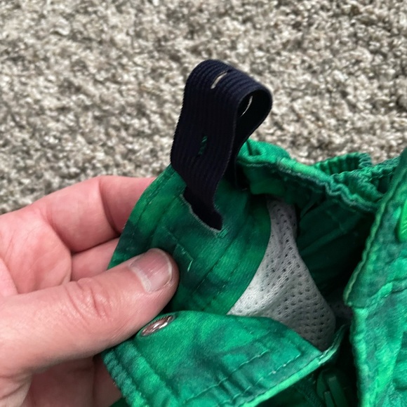 Abercombie Kids Swim Trunks.  Size 5/6.  Adjustable Waist - Picture 3 of 4